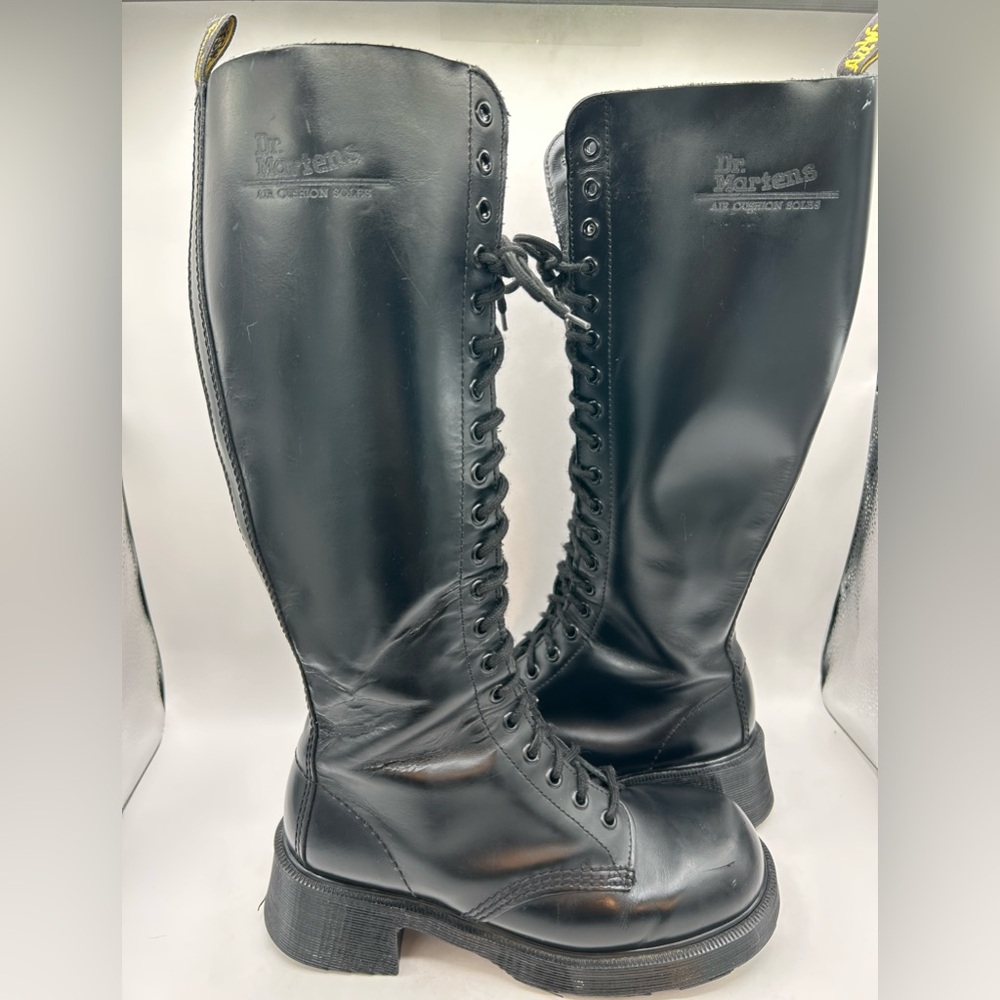 Vintage 90s MIE Dr. Martens Black 1420 Chunky
Square Toe 20 Eye Boot UK 5 US 7 - Picture 5 of 15